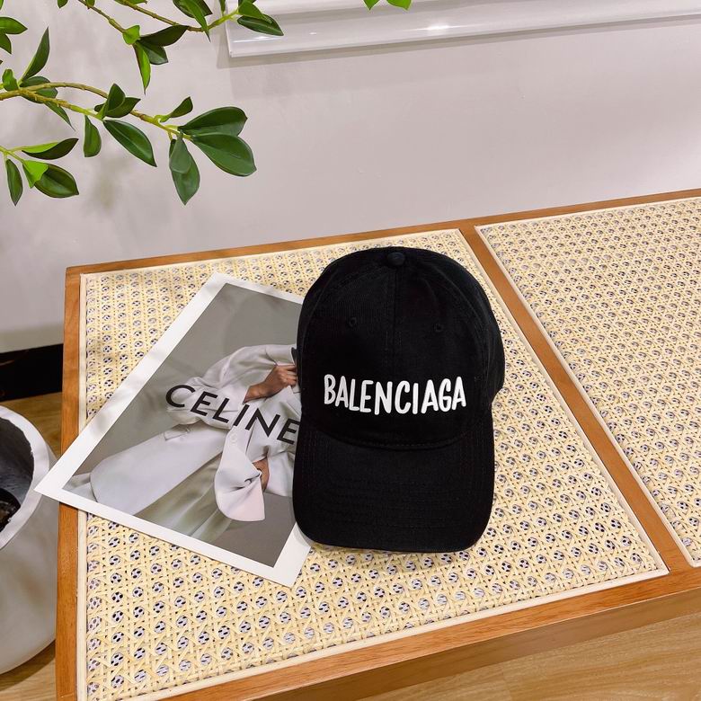 Balenciaga Cap dxn (1)